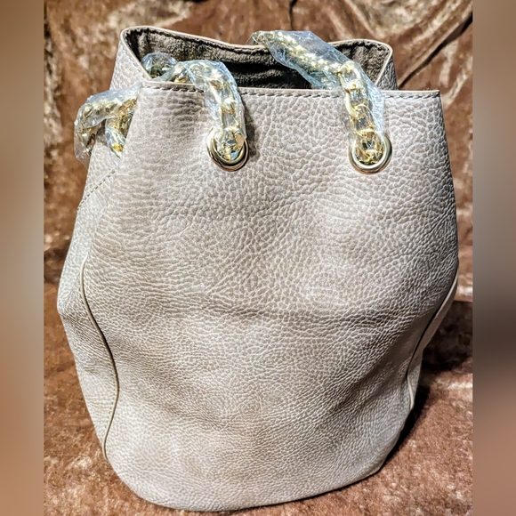 NWT Pink Haley Crossbody Bucket Bag - Picture 8 of 10